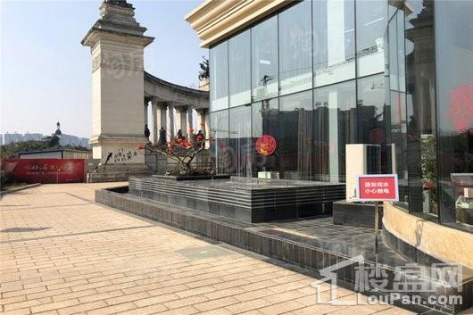 乐视界广场实景图