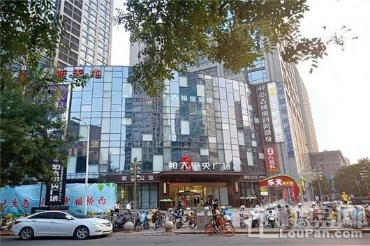 恒大中央广场实景图