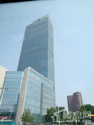 恒大中心实景图