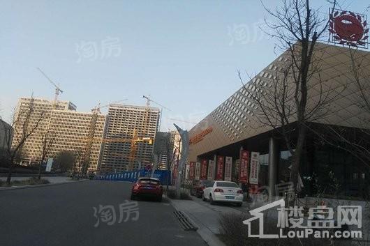 王府井·大象城缤纷街实景图
