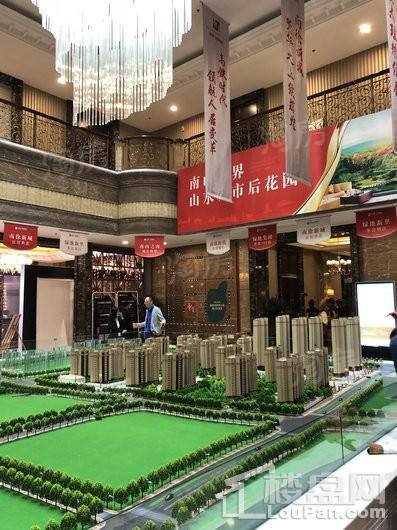 绿地·新里城实景图