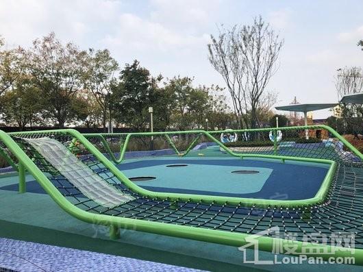 万科金域蓝湾实景图