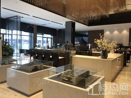 万科金域蓝湾实景图