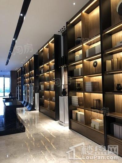 万科金域蓝湾实景图