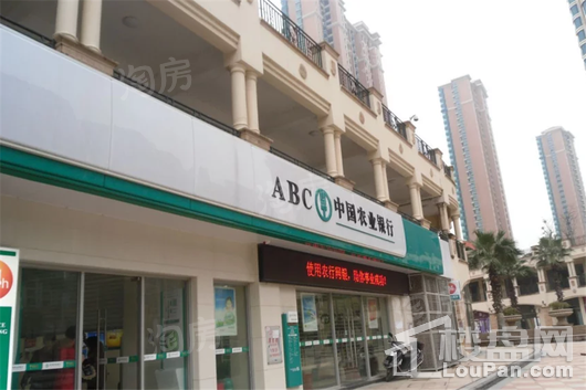 东城壹品配套图