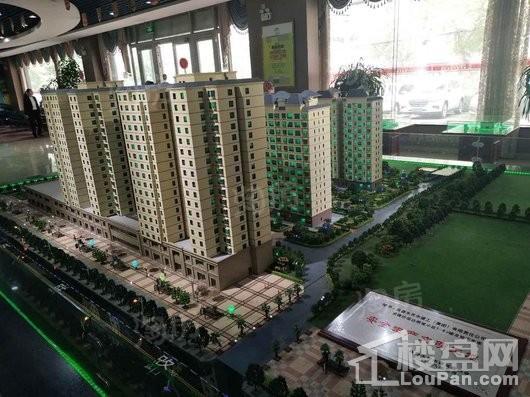 信达绿城小区实景图
