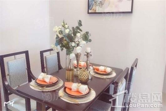 中天博朗天御二期样板间