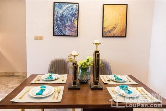 中天博朗天御二期样板间