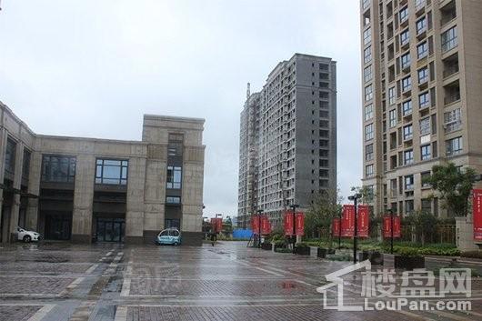 绿地滨湖城实景图