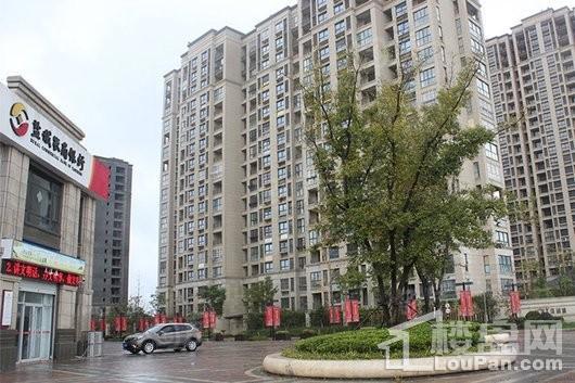 绿地滨湖城实景图
