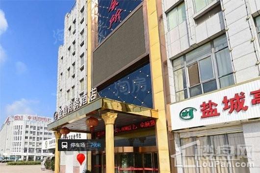 绿地滨湖城配套图