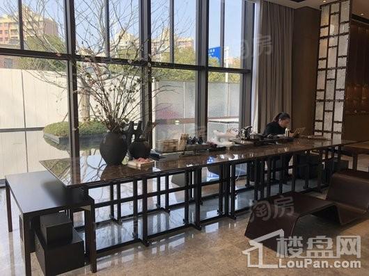 万科中南·翡翠江湾实景图