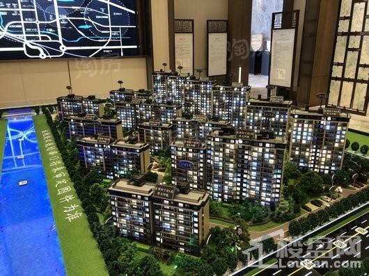 万科中南·翡翠江湾实景图