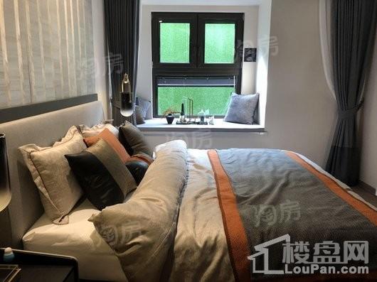万科中南·翡翠江湾样板间