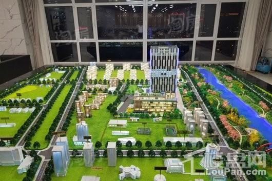 滨河时代广场实景图