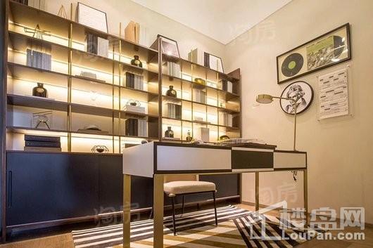 中骏融信雍景台（承露园）样板间
