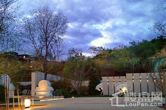 官山园著实景图