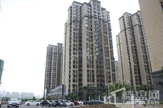 合肥宝能城实景图