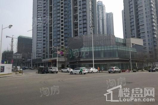 绿地中心468星曜实景图