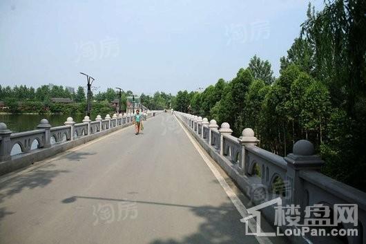 绿地中心468星曜配套图
