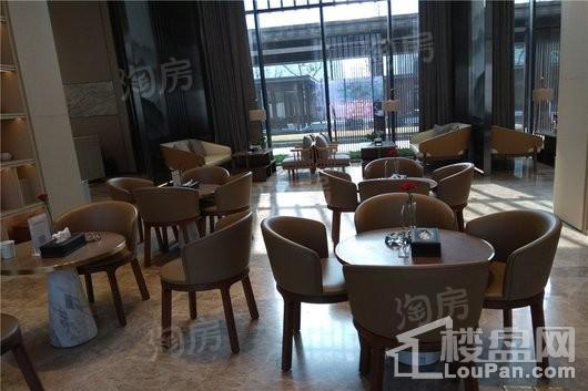 华润置地云庭润街实景图