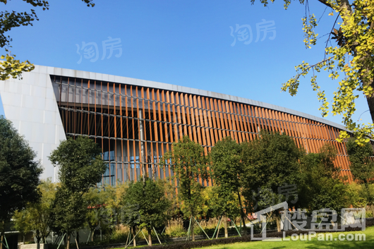 万科新城时代之光实景图