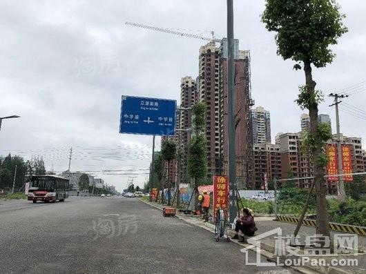 隆腾蜀州府实景图