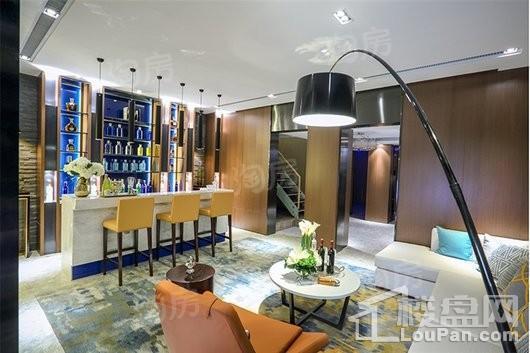 海亮九台别墅样板间