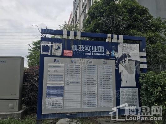 周边配套图