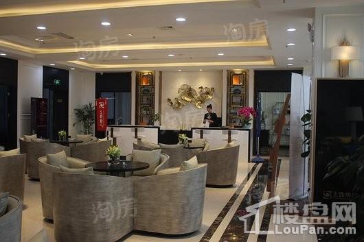 高铁都市花园实景图