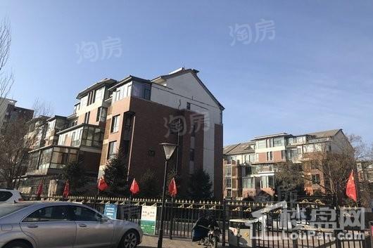 左右城实景图