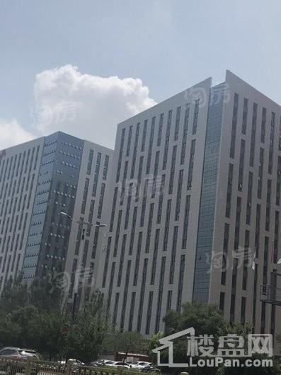 金隅环球中心实景图