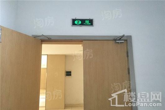 南京滨江总部基地商务区实景图