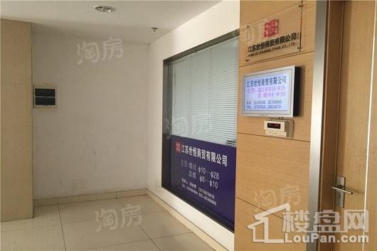 南京滨江总部基地商务区实景图