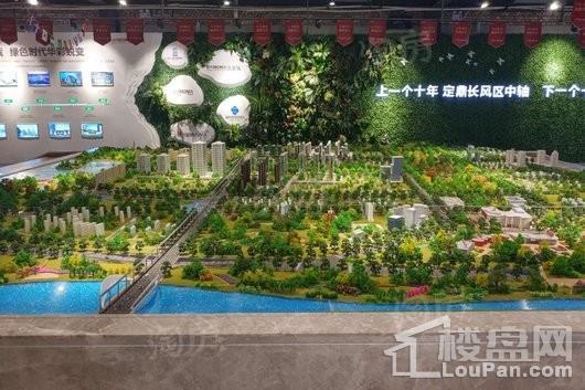 MOMΛ当代广场实景图