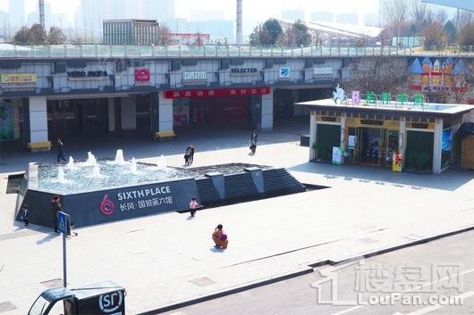 MOMΛ当代广场配套图