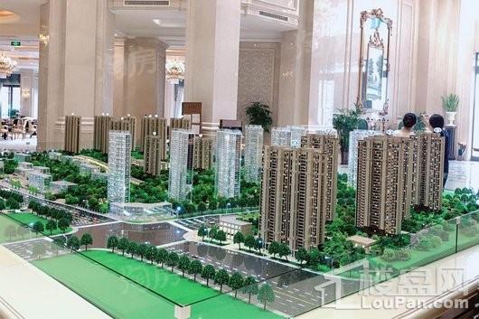 红星·紫御半山实景图