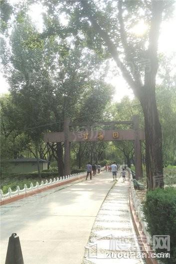 周边配套图