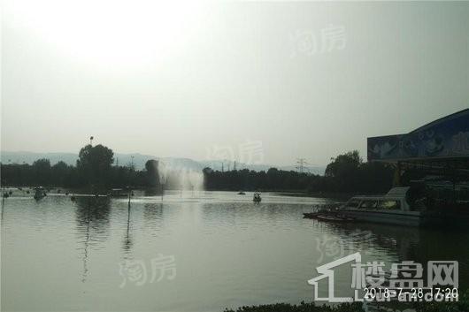 泛华·公园里配套图
