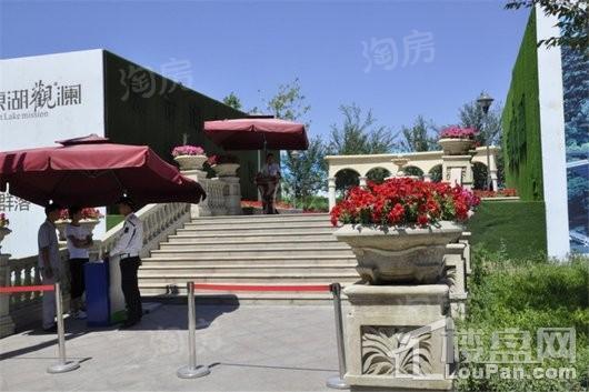紫金城东湖观澜实景图