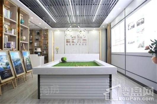 九点阳光精彩天地实景图