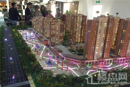 蓝天欢乐颂实景图