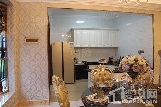 碧桂园凤凰城样板间