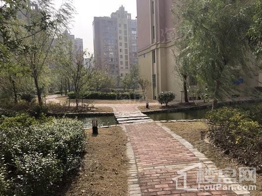 宜嘉湖庭花园实景图