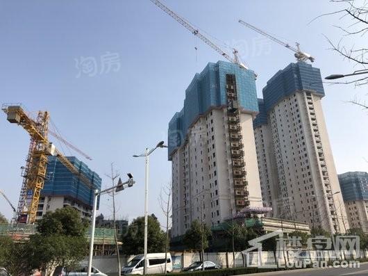 万科蓝山实景图