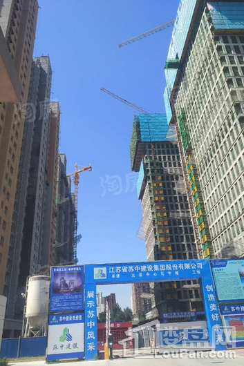 中房元泰广场实景图