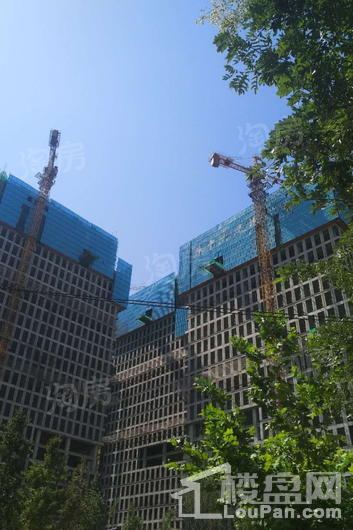 中房元泰广场实景图
