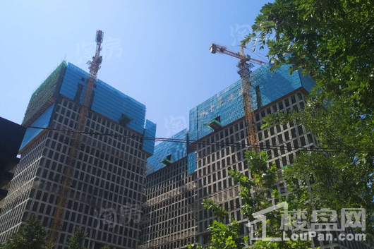 中房元泰广场实景图