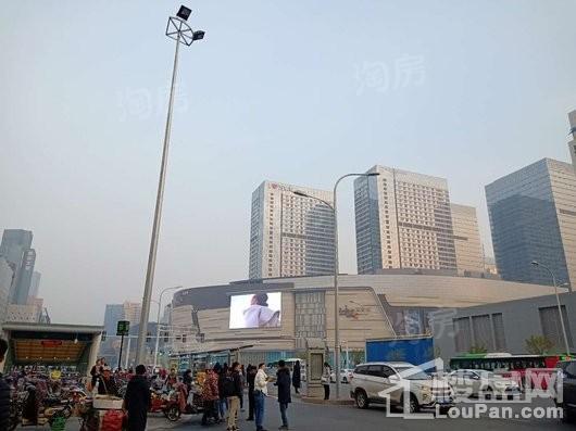 华润大厦实景图