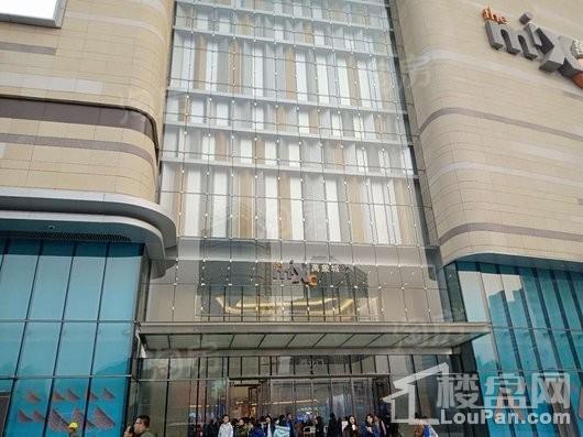 华润大厦实景图